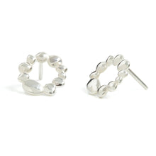 Load image into Gallery viewer, White Gold Circle Stud Earrings