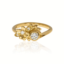 Load image into Gallery viewer, Yellow Gold and Diamond Floral Ring