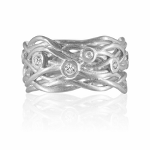 Load image into Gallery viewer, Reed Nest Eternity Ring