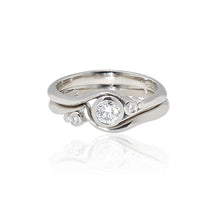 Load image into Gallery viewer, Flick Diamond Wedding Band
